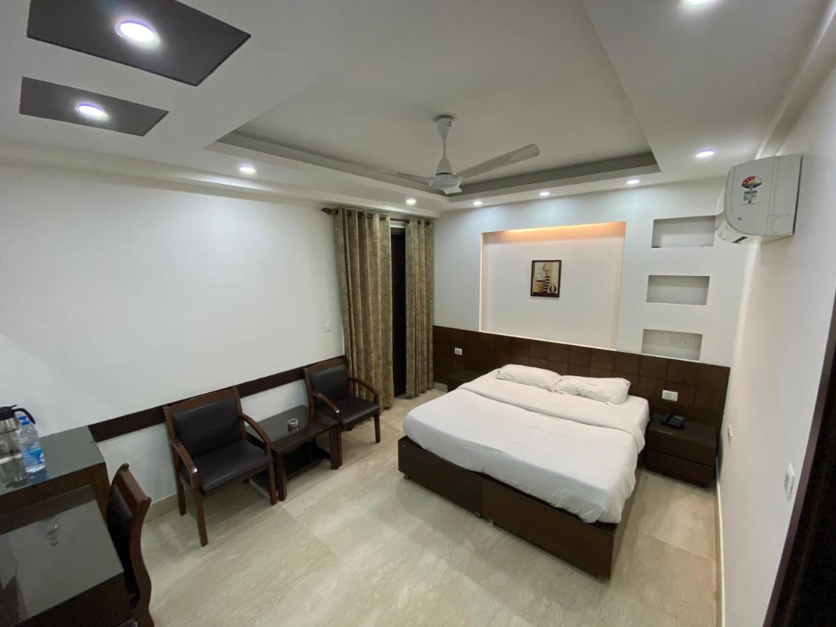 Sheesh Mahal Bed & Breakfast Neu-Delhi Exterior foto